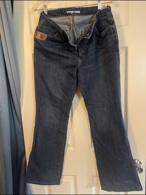 NWOT Wrangler Women's Denim Bootcut Jeans